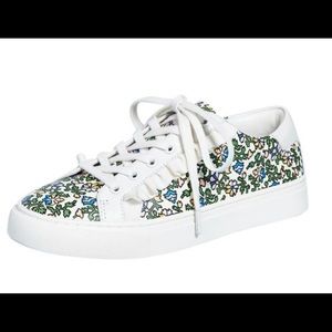 Really cute Tory Burch shoes size 7